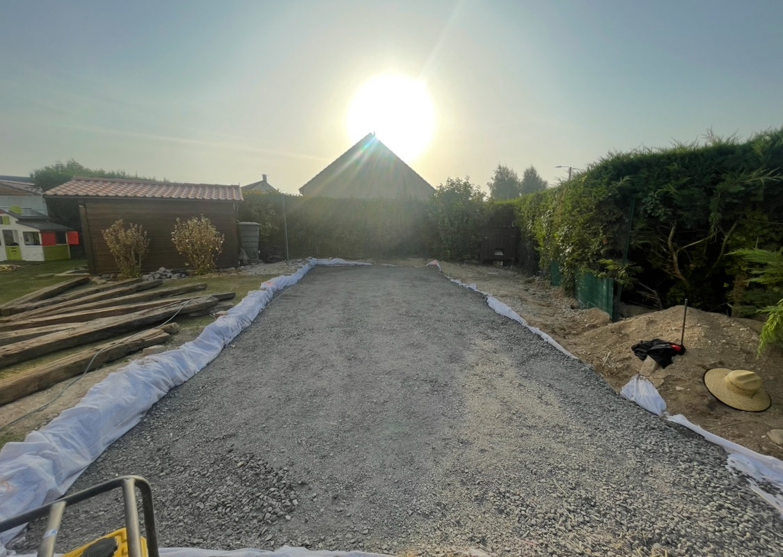 Préparation terrain de pétanque